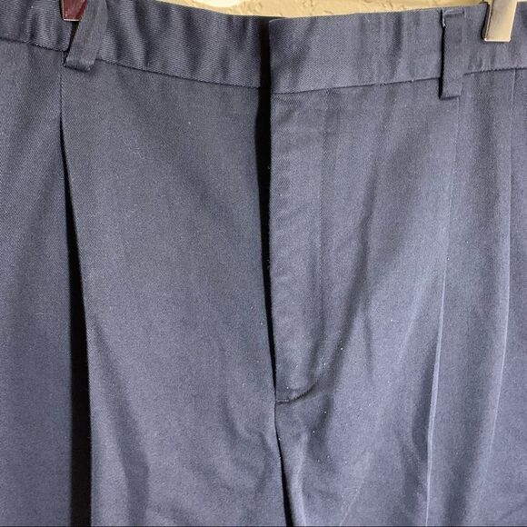 L.L Bean Navy Blue Men's‎ Shorts Size 38 - Picture 4 of 5